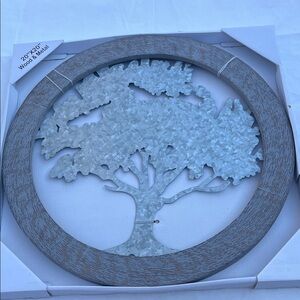 Hosley Metal Tree Of Life Wall Art. 20 Inch Round